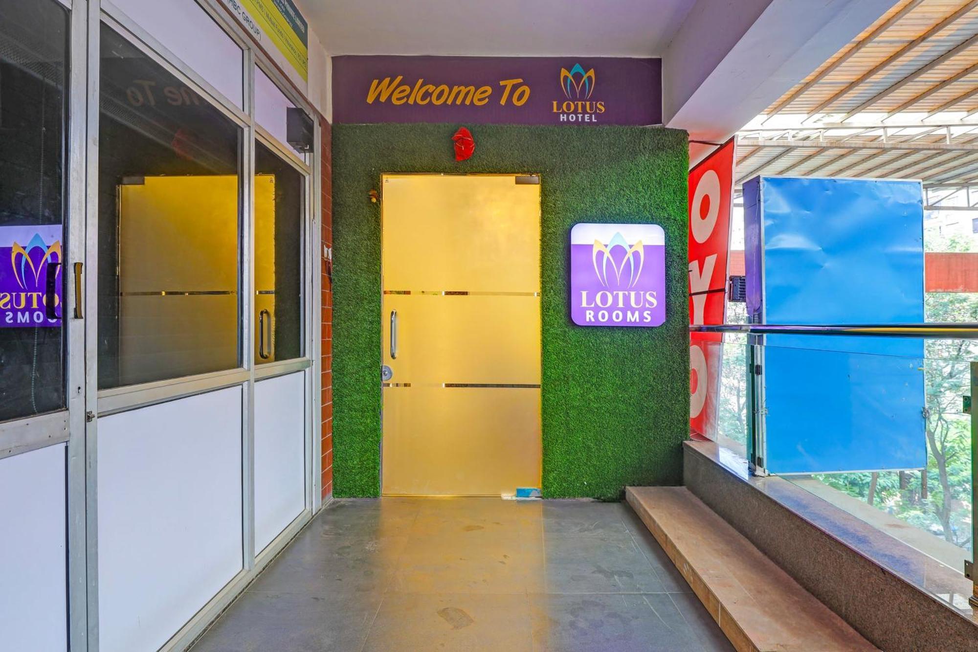 Hotel O Lotus Hotel Surat Exterior foto